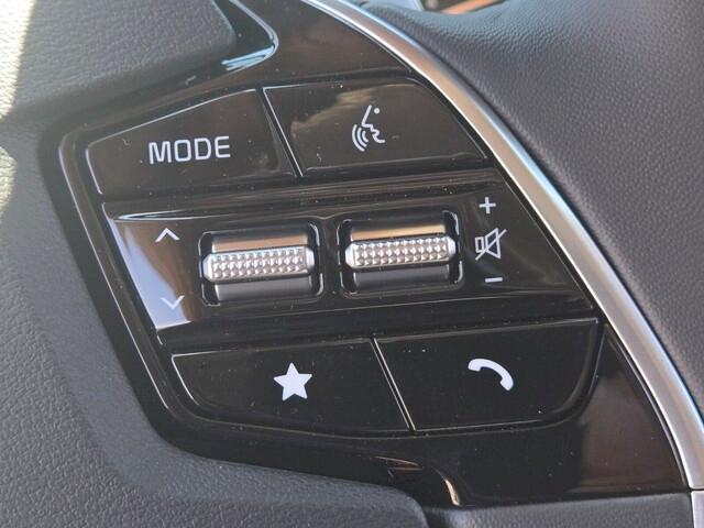 new 2025 Kia Niro car, priced at $30,392