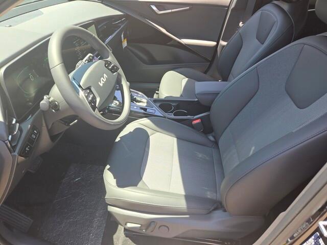 new 2025 Kia Niro car, priced at $30,392
