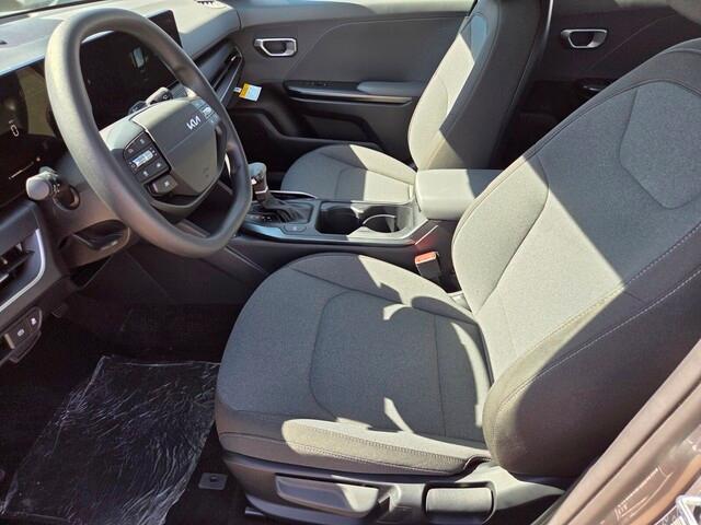 new 2025 Kia K4 car, priced at $23,303