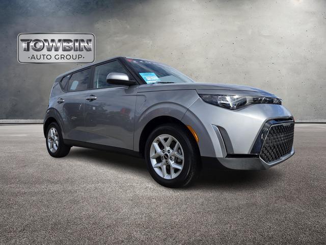 used 2023 Kia Soul car, priced at $18,500