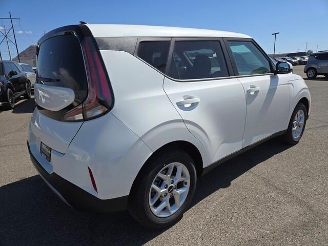 new 2025 Kia Soul car, priced at $22,261
