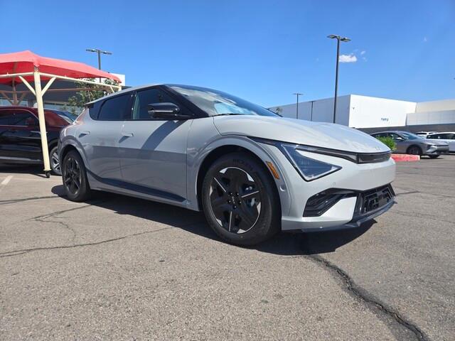 new 2025 Kia EV6 car, priced at $52,273