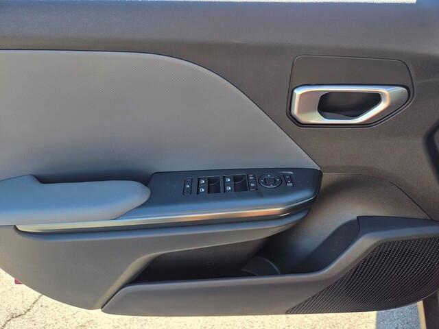 new 2025 Kia K4 car, priced at $23,692