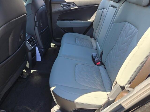 new 2025 Kia Sportage Plug-In Hybrid car, priced at $44,718