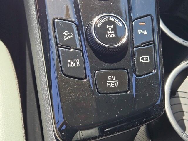 new 2025 Kia Sportage Plug-In Hybrid car, priced at $44,718