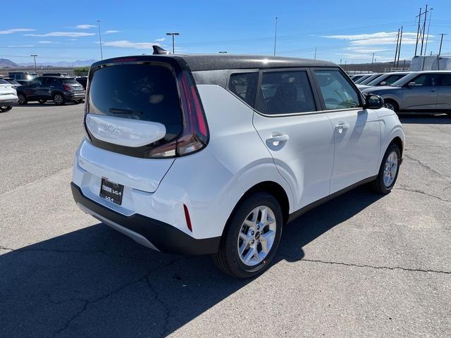 new 2025 Kia Soul car, priced at $23,706