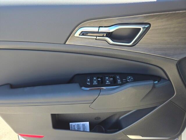 new 2024 Kia Sportage Plug-In Hybrid car, priced at $41,590