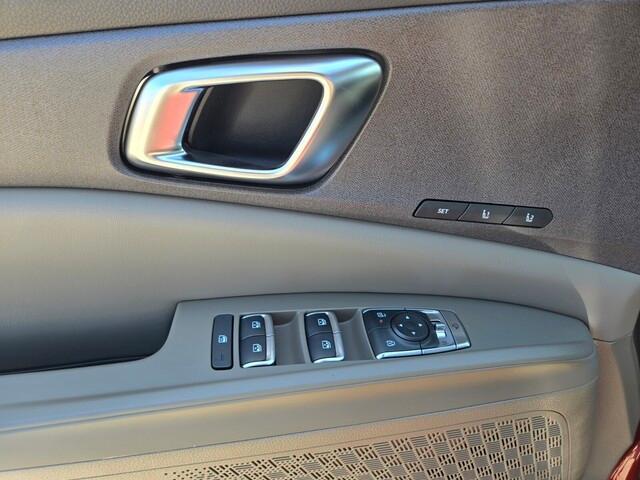 new 2026 Kia Carnival car, priced at $41,818
