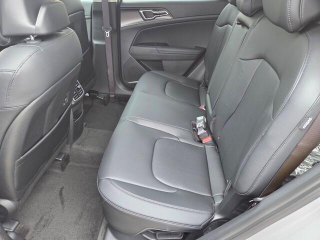 new 2026 Kia Sportage Hybrid car, priced at $35,304
