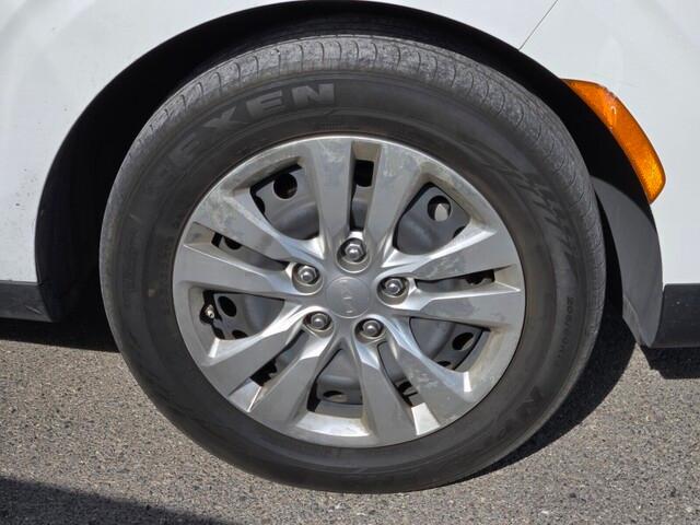 used 2022 Kia Soul car, priced at $15,990