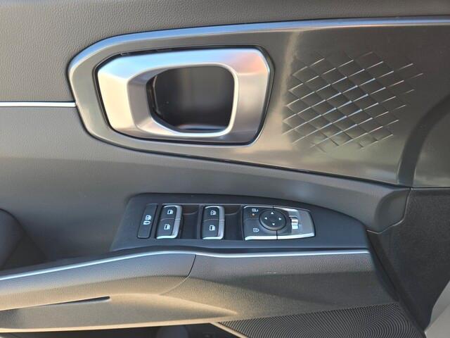 new 2025 Kia Sorento car, priced at $35,415