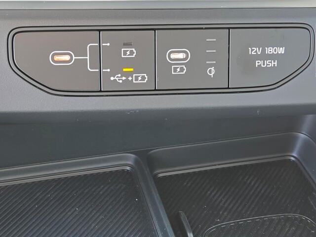 new 2025 Kia Carnival Hybrid car, priced at $42,877