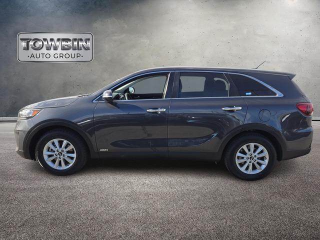 used 2019 Kia Sorento car, priced at $17,250