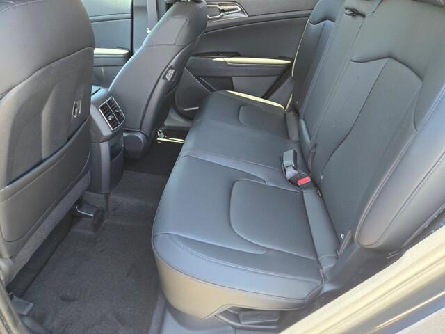 new 2025 Kia Sportage Hybrid car, priced at $33,213