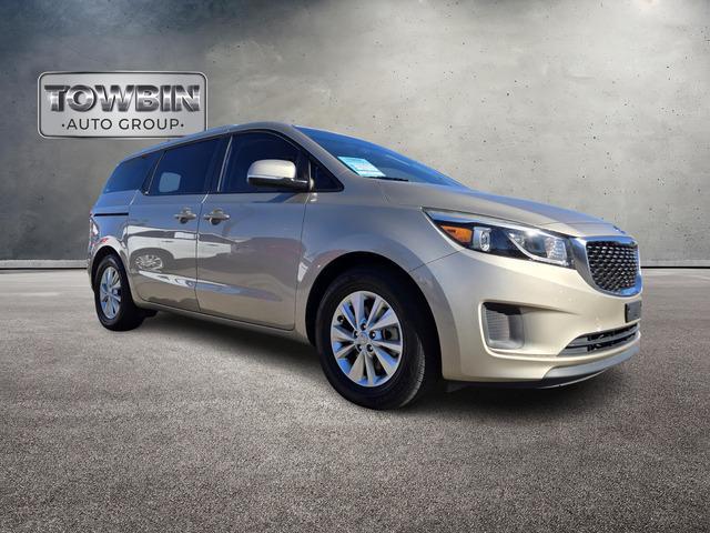 used 2015 Kia Sedona car, priced at $9,490