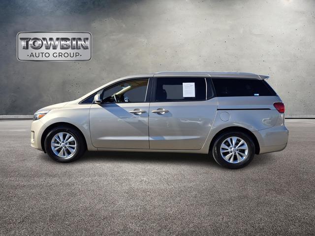 used 2015 Kia Sedona car, priced at $9,490