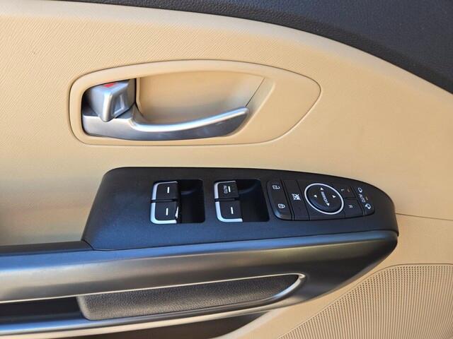 used 2015 Kia Sedona car, priced at $9,490