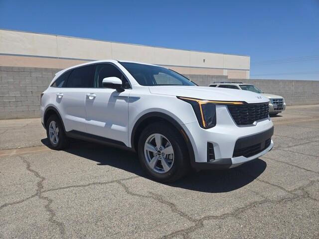 new 2025 Kia Sorento car, priced at $32,113