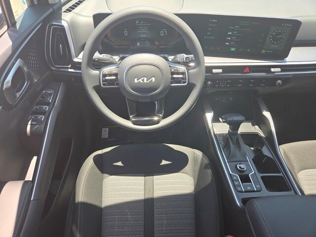 new 2025 Kia Sorento car, priced at $32,113