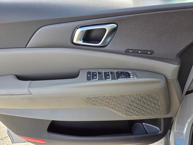 new 2026 Kia Carnival Hybrid car, priced at $48,374