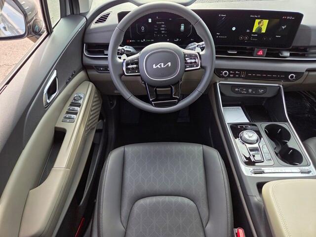 new 2026 Kia Carnival Hybrid car, priced at $48,374