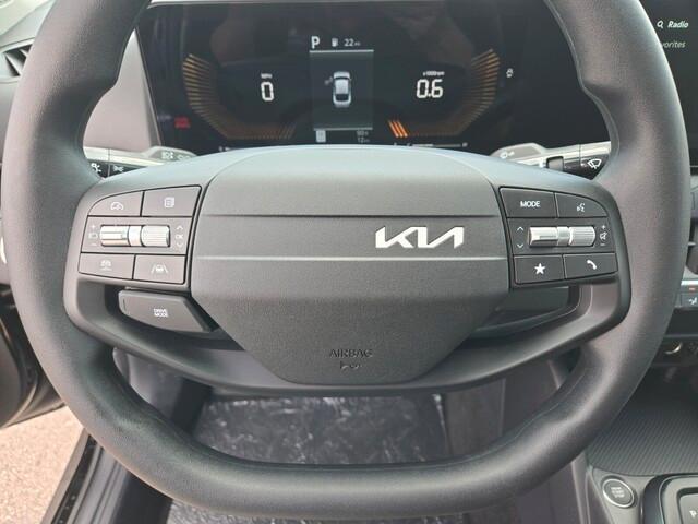new 2025 Kia K4 car, priced at $23,303