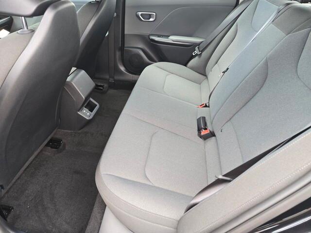 new 2025 Kia K4 car, priced at $23,303