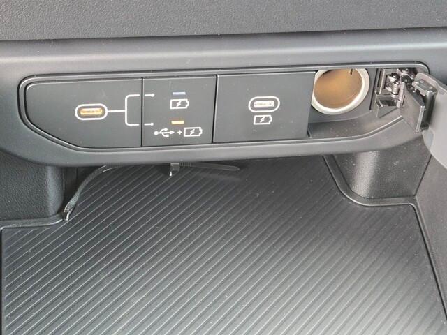 new 2025 Kia K4 car, priced at $23,303