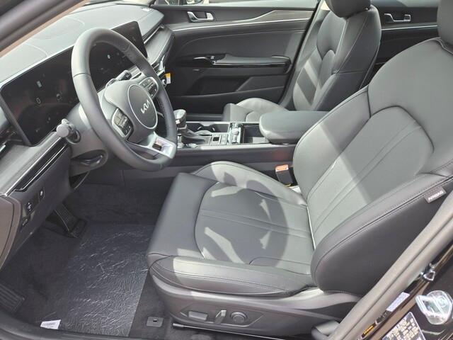 new 2025 Kia K5 car, priced at $34,259