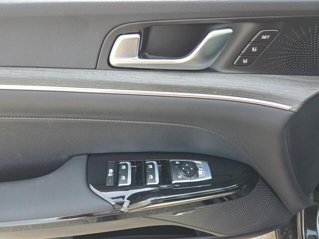 new 2025 Kia K5 car, priced at $34,259