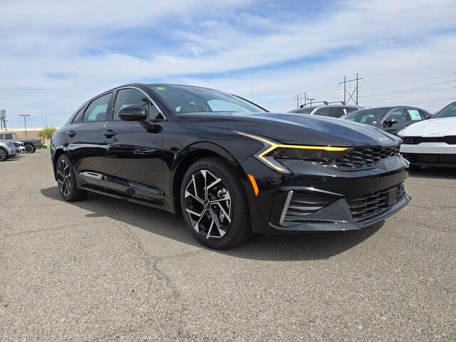 new 2025 Kia K5 car, priced at $33,550