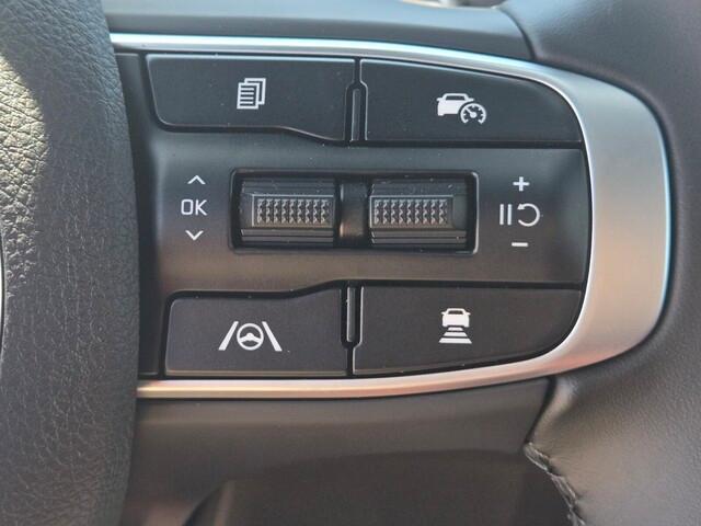 new 2025 Kia K5 car, priced at $32,613