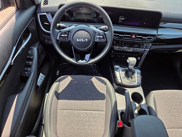 new 2026 Kia Seltos car, priced at $26,301