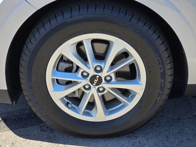 used 2022 Kia Carnival car, priced at $35,990