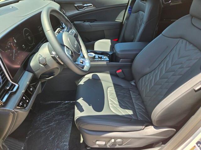 new 2025 Kia Sportage Plug-In Hybrid car, priced at $44,836