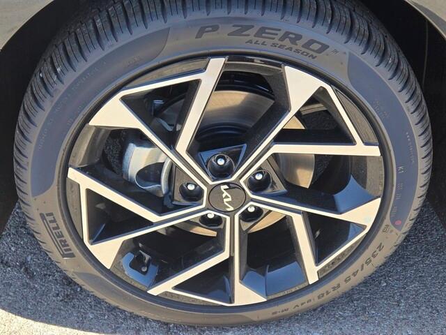 new 2025 Kia K5 car, priced at $34,259