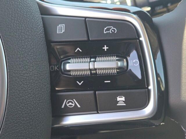 new 2025 Kia Sorento car, priced at $38,402
