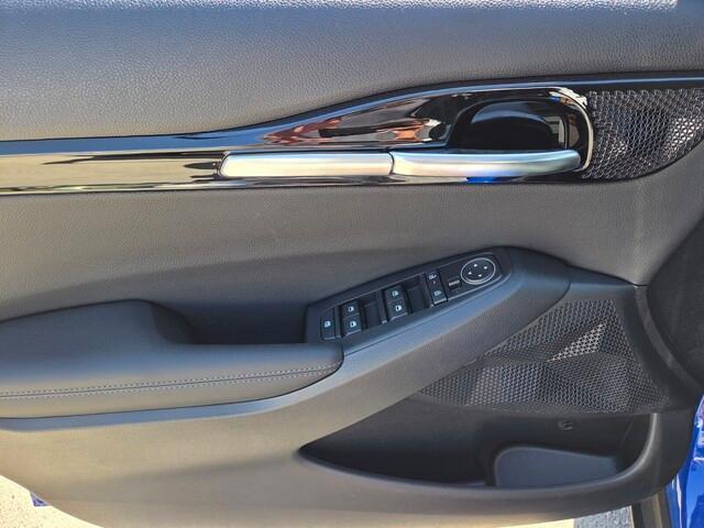 new 2026 Kia Seltos car, priced at $25,859