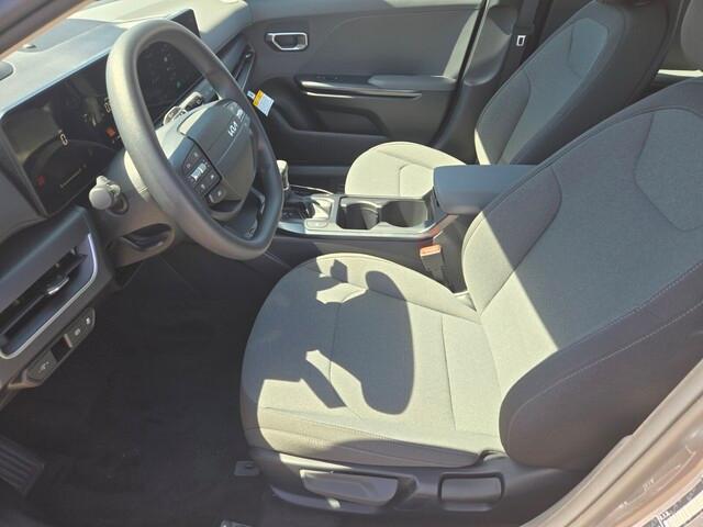 new 2025 Kia K4 car, priced at $23,303