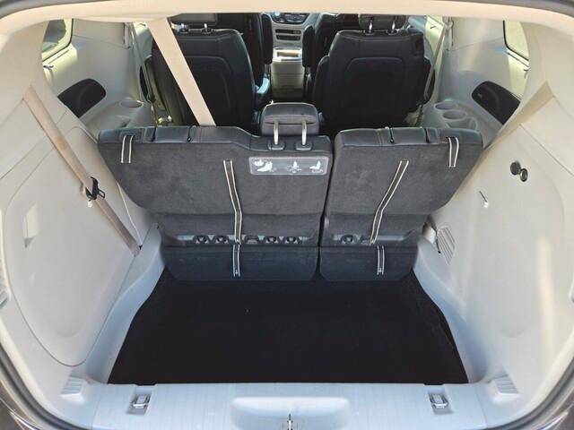 used 2020 Chrysler Pacifica car, priced at $22,200