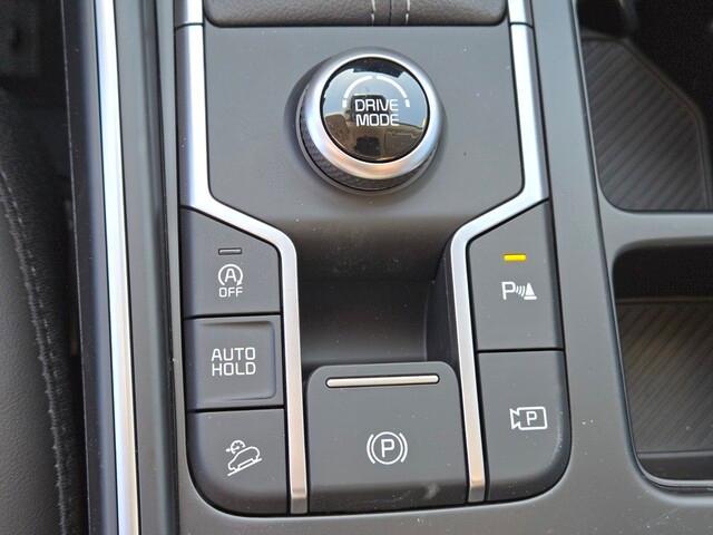 new 2025 Kia Sorento car, priced at $35,282