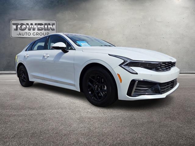 used 2025 Kia K5 car, priced at $25,500