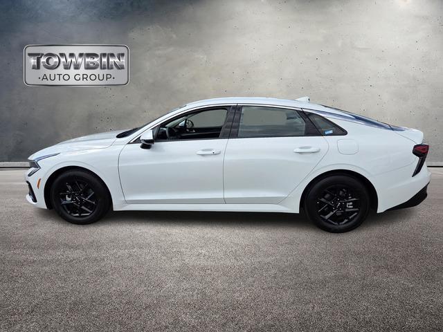 used 2025 Kia K5 car, priced at $25,500