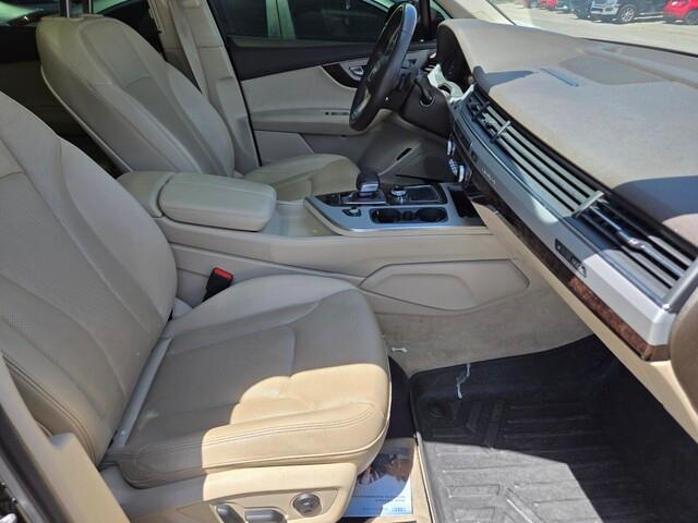 used 2019 Audi Q7 car, priced at $22,500