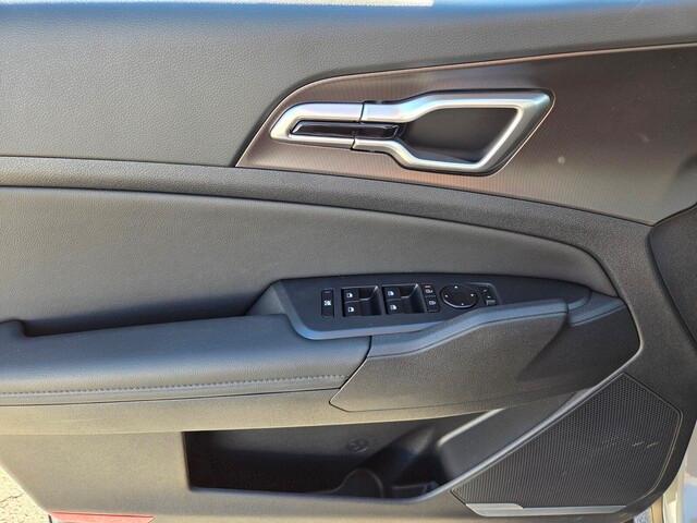 new 2026 Kia Sportage car, priced at $31,702