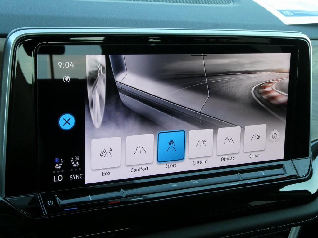 new 2025 Volkswagen Atlas car, priced at $42,116
