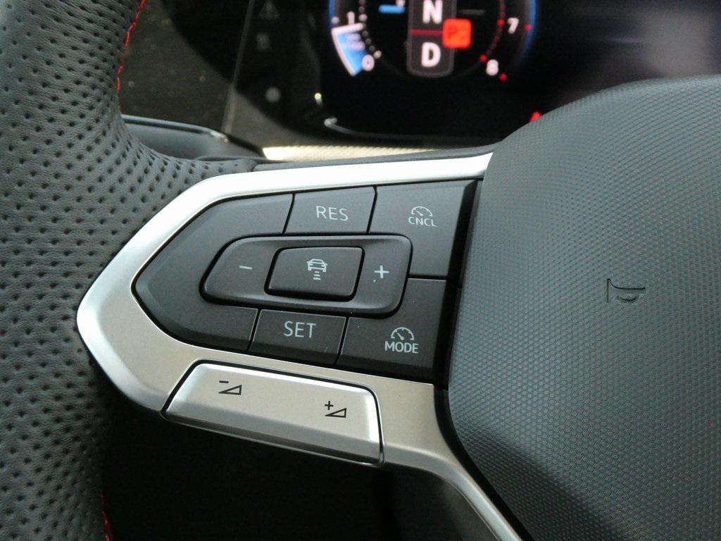 new 2025 Volkswagen Golf GTI car, priced at $39,265