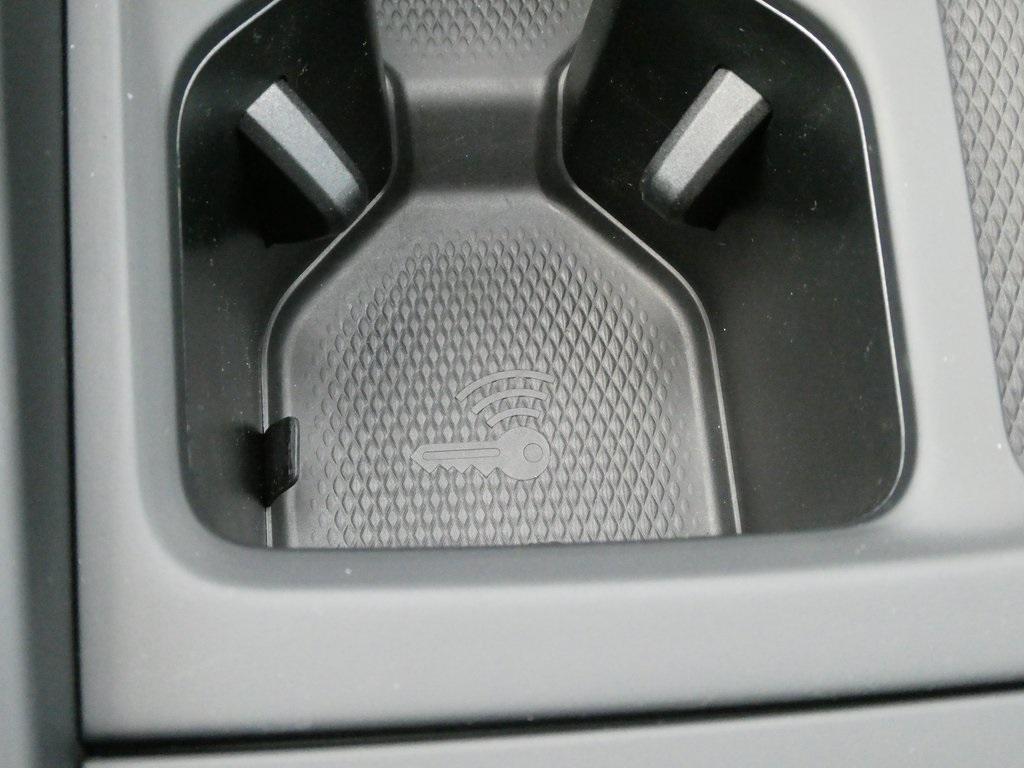 new 2025 Volkswagen Tiguan car, priced at $35,466