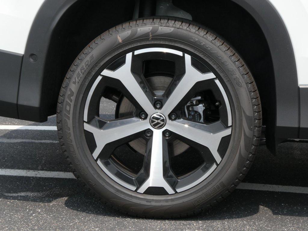 new 2025 Volkswagen Tiguan car, priced at $35,466