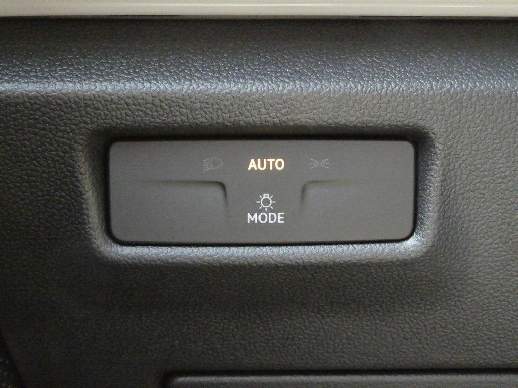 new 2025 Volkswagen Tiguan car, priced at $35,466